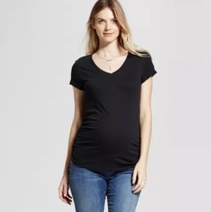 NWT Isabel Maternity Short Sleeve Fashion V-Neck Maternity T-Shirt  in B…